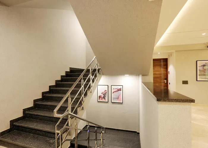 Hotel Oakwood New Delhi